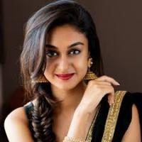 Actress Aishwarya Arjun Contact Details, Current House Location, Social Pages
