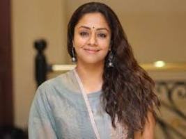 Actress Jyothika Contact Details, Social ID, House Address, Home Town