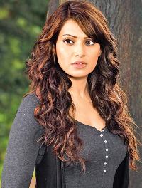 Actress Bipasha Basu Contact Details, Whatsapp Number, Mobile Number, House Address, Email